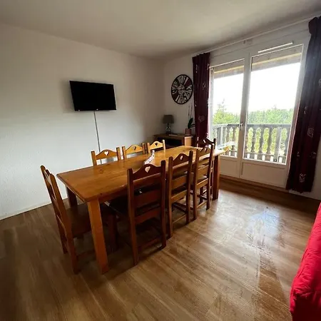 Duplex Pour 8 Personnes Avec Piscine Apartamento Besse-et-Saint-Anastaise