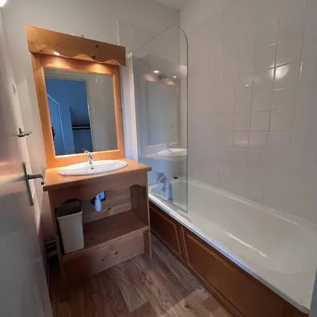 Apartamento Duplex Pour 8 Personnes Avec Piscine Besse-et-Saint-Anastaise